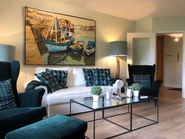 אינסברוק Luxury Apartment Axams מראה חיצוני תמונה